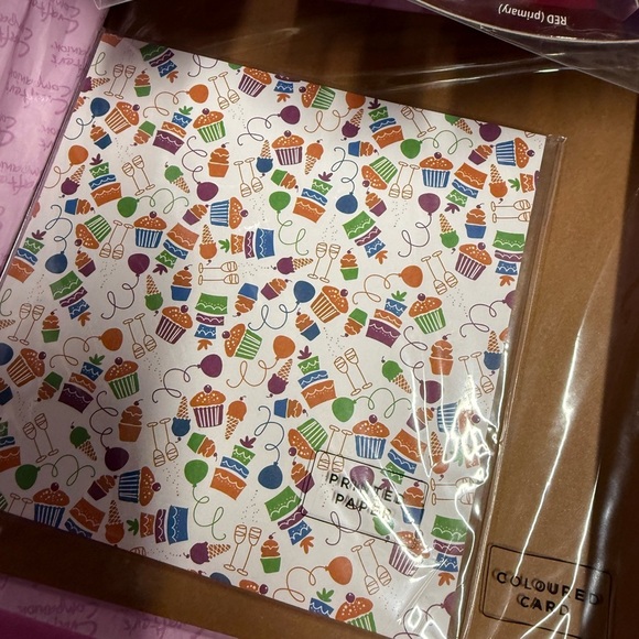 Ultimate Cardmaking Compendium - Purple BRAND NEW Crafters Companion - Picture 12 of 13